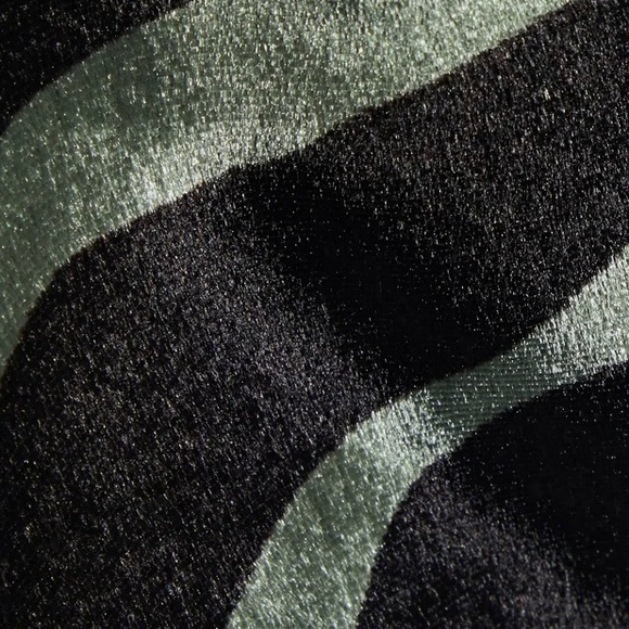 NEW MICHELLE MASON GREEN ASYMMETRIC DRAPED ZEBRA PRINT TOP - Picture 7 of 9